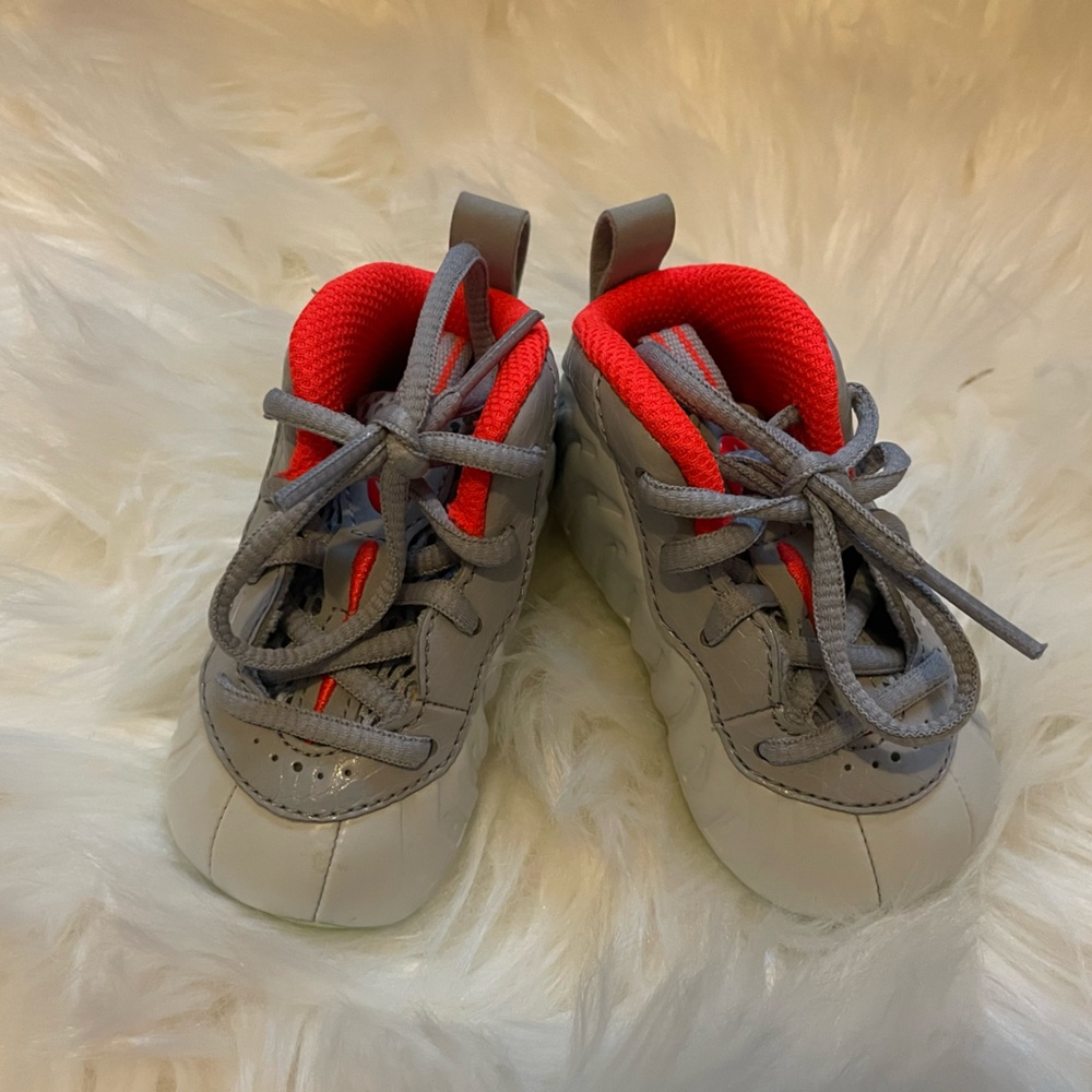 Infant soft bottom Nike Foamposite
